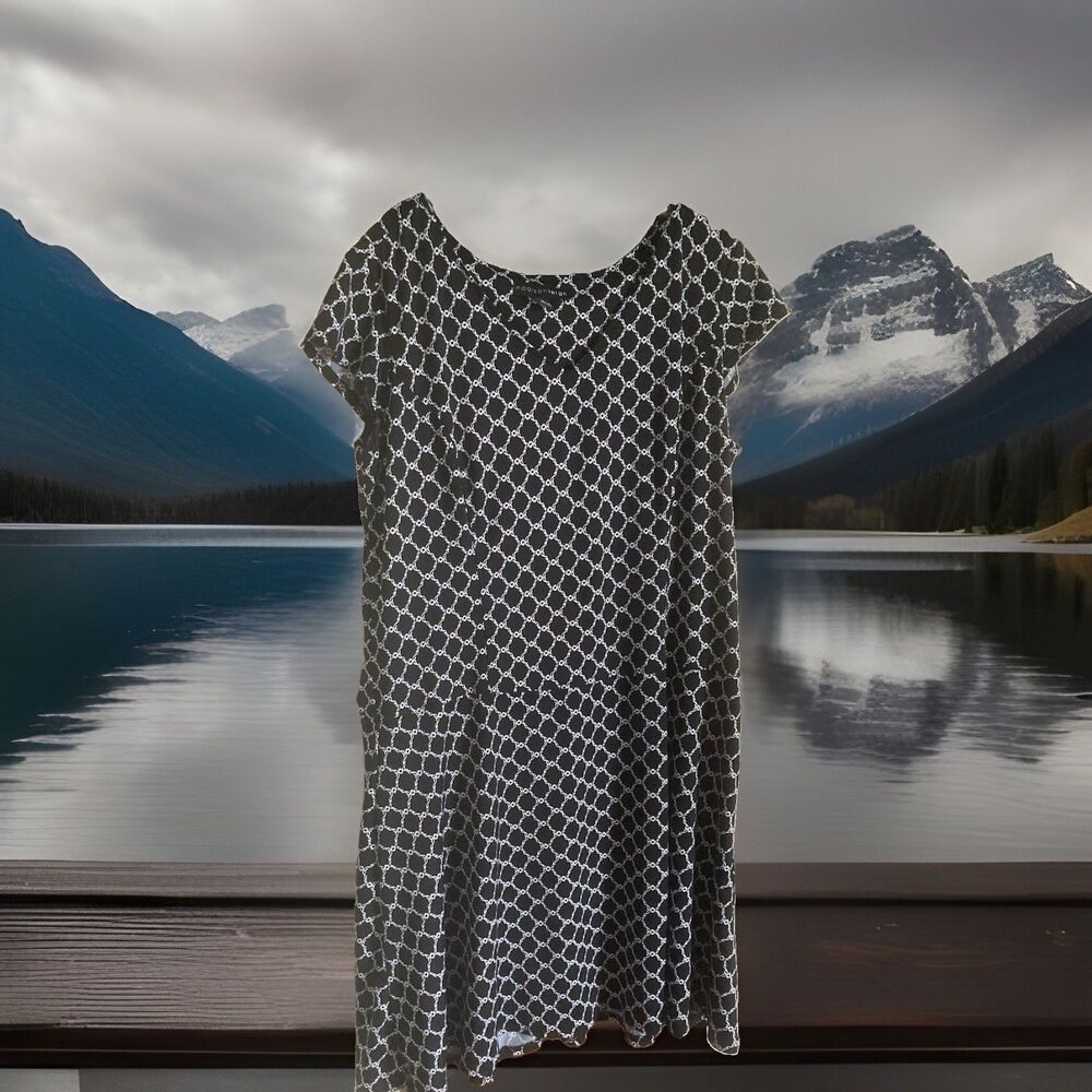 Madison Leigh Shift Dress XL Black & White Good Condition Chain link Pattern